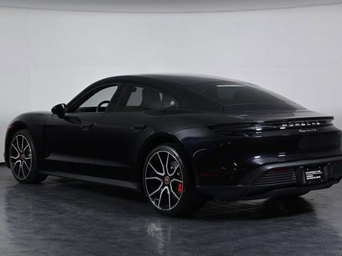 Certified 2022 Porsche Taycan 4S image 3
