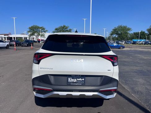 Certified 2024 Kia Sportage LX AWD/4WD image 5