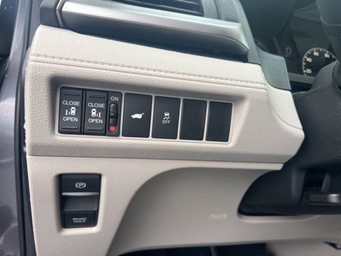 Certified 2026 Honda Odyssey EX-L image 21