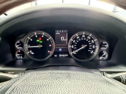 Used 2020 Toyota Land Cruiser Heritage Edition AWD/4WD image 18