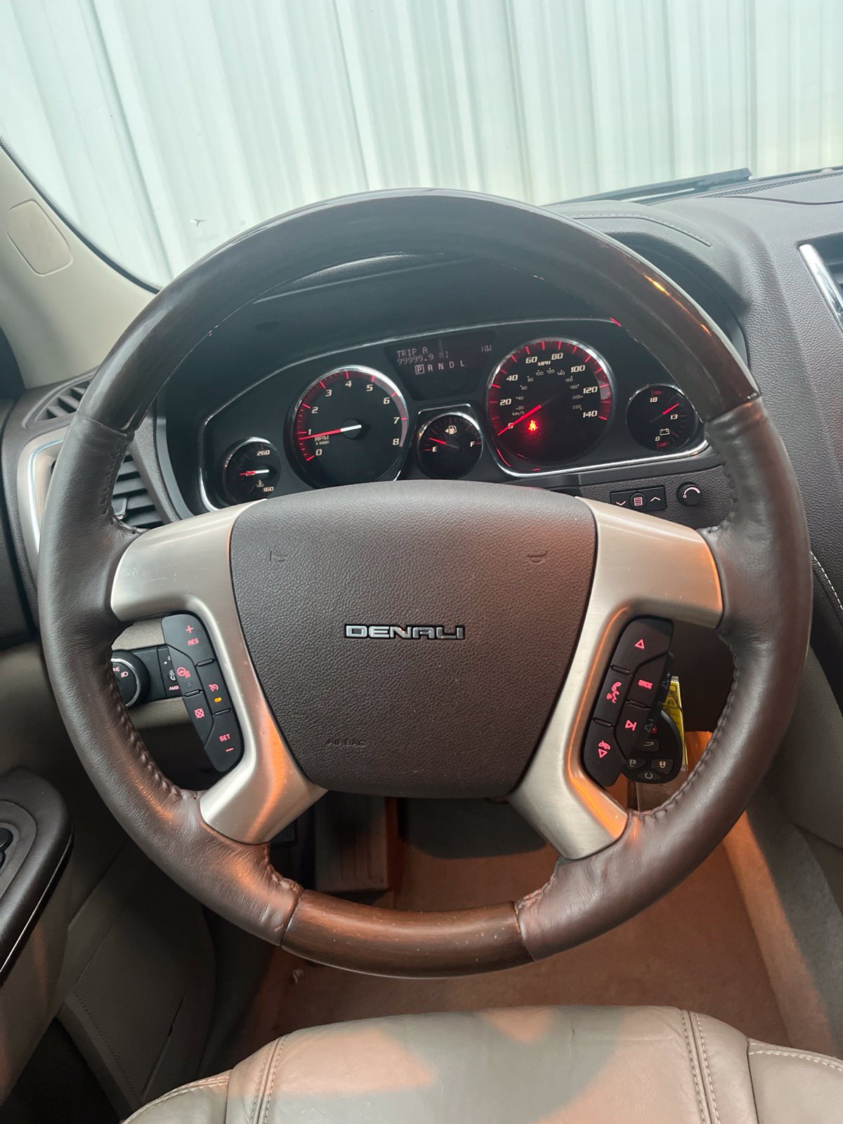 Used 2015 GMC Acadia Denali FWD image 19