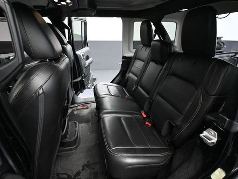 Used 2020 Jeep Wrangler Unlimited Sahara w/ Dual Top Group image 40