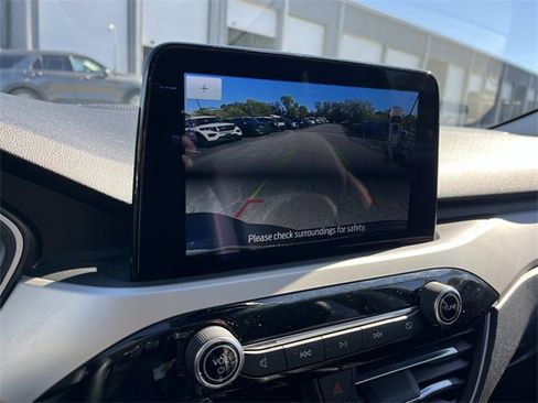 Used 2022 Ford Escape SEL w/ Technology Package image 36