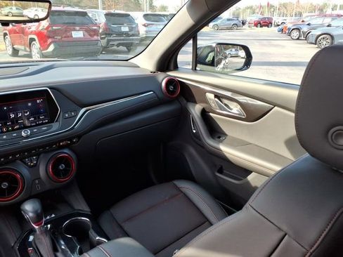Used 2020 Chevrolet Blazer RS image 11