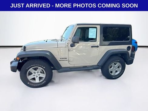 Used 2016 Jeep Wrangler Sport w/ Quick Order Package 24S AWD/4WD image 4