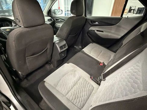 Used 2020 Chevrolet Equinox LS w/ LS Convenience Package image 13