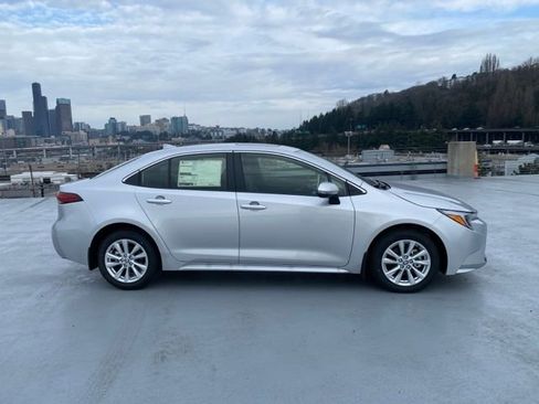 New 2026 Toyota Corolla XLE image 3