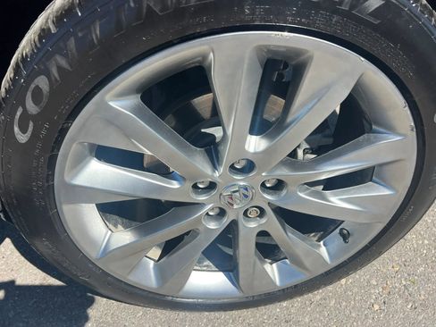 Used 2023 Buick Envision Avenir AWD/4WD image 12