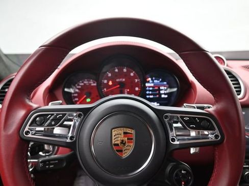 Used 2023 Porsche 718 Cayman GTS RWD image 10