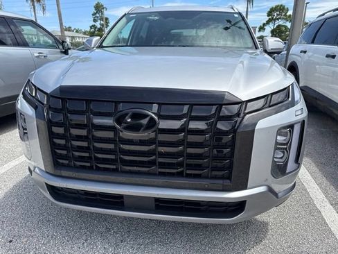 Used 2024 Hyundai Palisade Limited AWD/4WD image 1