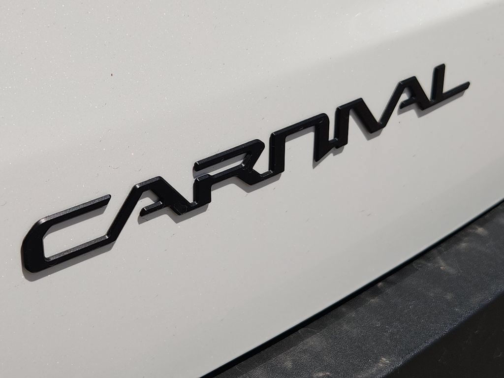 New 2027 Kia Carnival SX Prestige FWD image 7