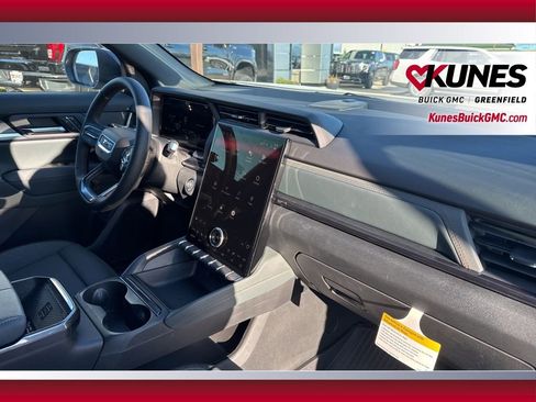 New 2026 GMC Terrain AT4 w/ Convenience Package III image 50