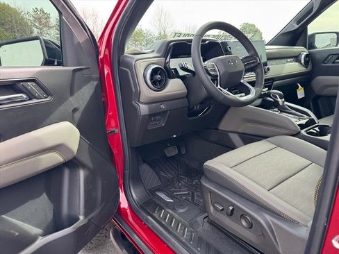 New 2026 Chevrolet Colorado ZR2 w/ Technology Package image 11