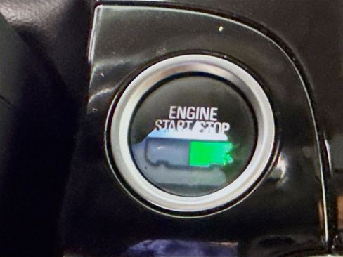 Used 2017 Buick Encore Premium w/ Experience Buick Package image 20