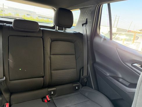 Used 2025 Chevrolet Equinox LT image 36