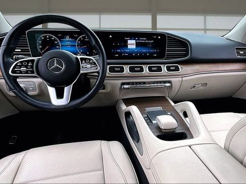 Used 2021 Mercedes-Benz GLE 350 4MATIC image 16