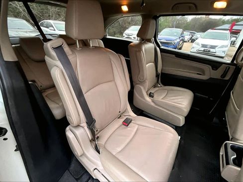 Used 2019 Honda Odyssey EX-L image 18