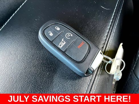 Used 2020 Jeep Cherokee High Altitude AWD/4WD image 42