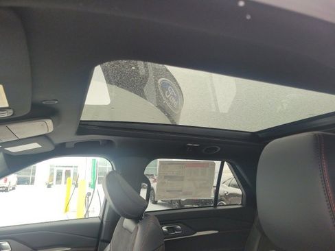 New 2026 Ford Explorer ST w/ Sun And Sound Package image 17