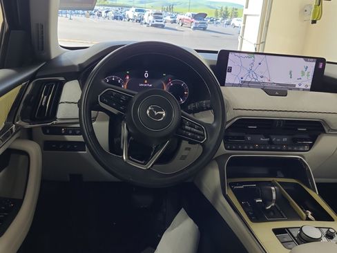 Used 2025 MAZDA CX-90 3.3 Turbo S w/ Premium Plus AWD/4WD image 13