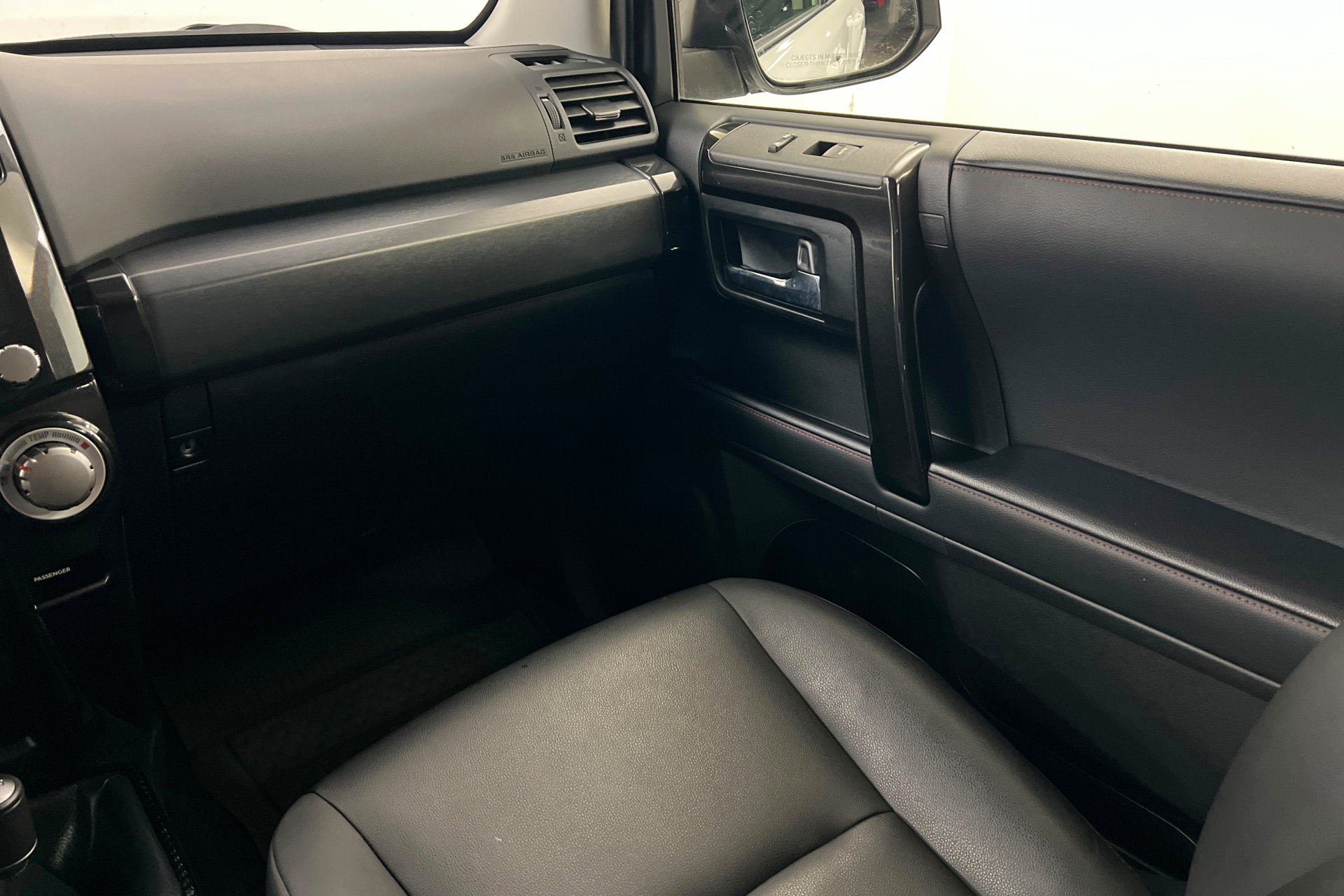 Used 2023 Toyota 4Runner TRD Off-Road Premium AWD/4WD image 11