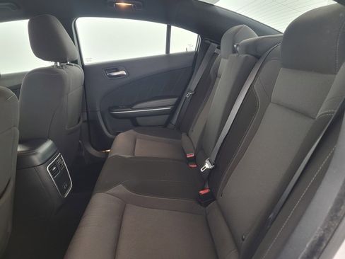 Used 2022 Dodge Charger SXT image 13