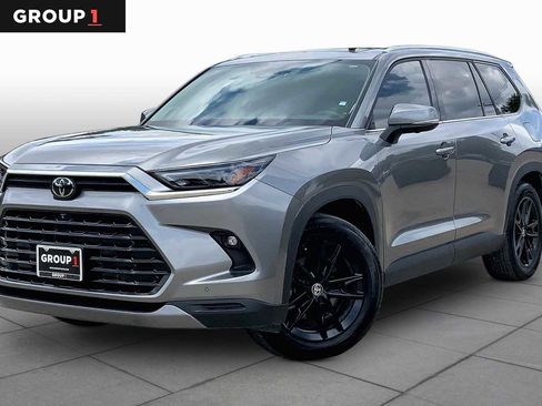 Used 2025 Toyota Grand Highlander AWD Hybrid image 1