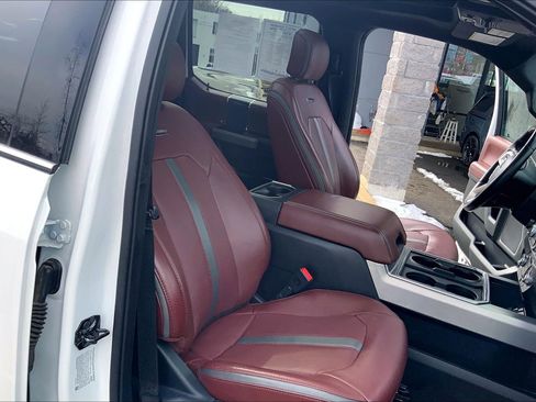 Used 2021 Ford F250 Platinum w/ FX4 Off-Road Package image 9