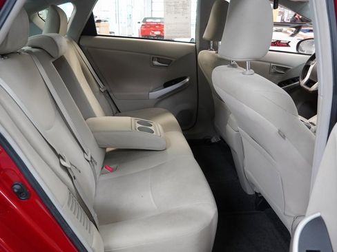 Used 2013 Toyota Prius image 28