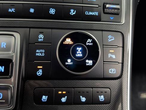 Used 2022 Hyundai Santa Fe Limited image 29