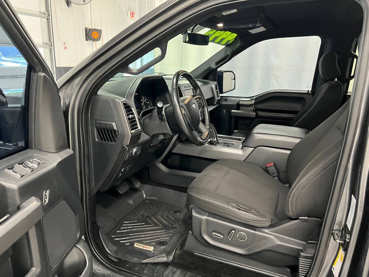 Used 2015 Ford F150 XLT w/ Equipment Group 302A Luxury AWD/4WD image 7