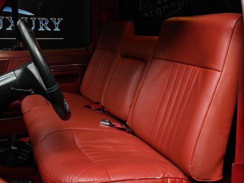Used 1988 Ford F250 4x4 Regular Cab image 18