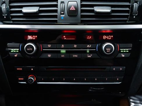 Used 2017 BMW X3 xDrive28i image 14