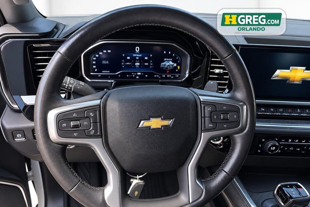 Used 2023 Chevrolet Silverado 1500 LTZ AWD/4WD image 14