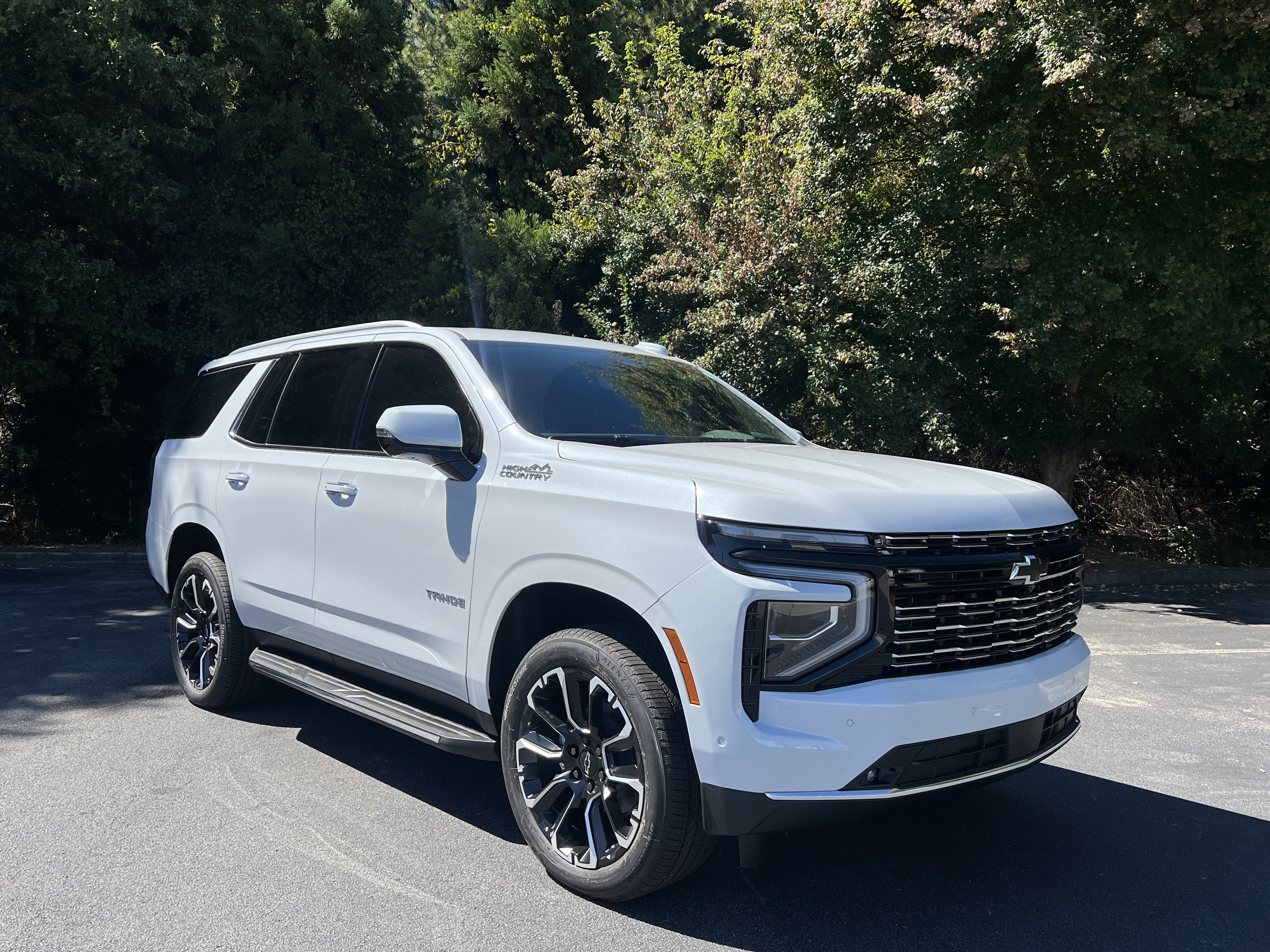 New 2026 Chevrolet Tahoe High Country w/ Sun And Tow Package AWD/4WD image 2