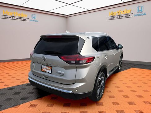 Used 2026 Nissan Rogue Platinum w/ Platinum Premium Package AWD/4WD image 5