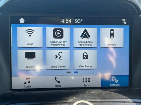 Used 2017 Ford Escape SE w/ Equipment Group 201A image 27