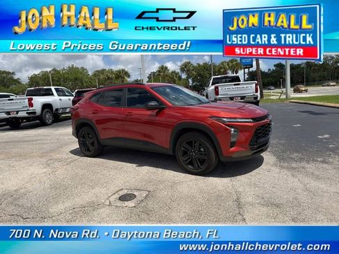 Used 2024 Chevrolet Trax ACTIV w/ Driver Confidence Package FWD image 17