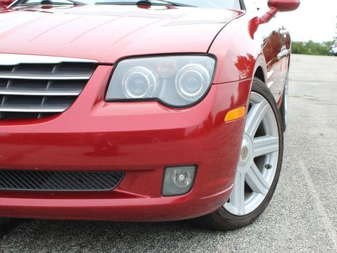 Used 2005 Chrysler Crossfire Limited RWD image 40