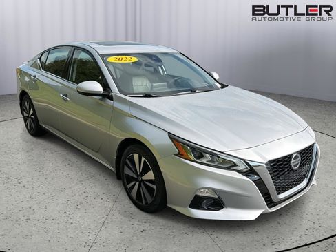 Used 2022 Nissan Altima 2.5 SL FWD image 7