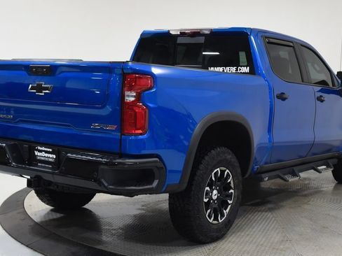 Used 2024 Chevrolet Silverado 1500 ZR2 w/ Technology Package AWD/4WD image 12