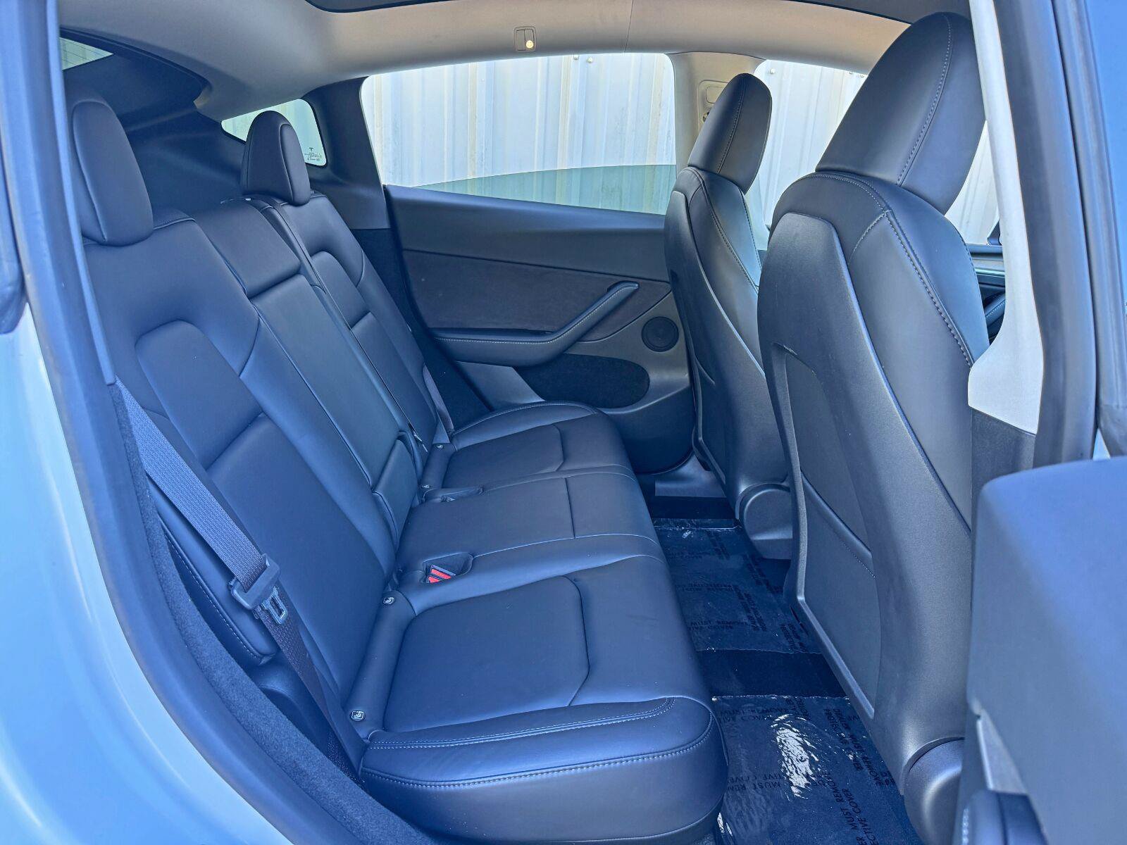 Used 2023 Tesla Model Y Performance AWD/4WD image 41