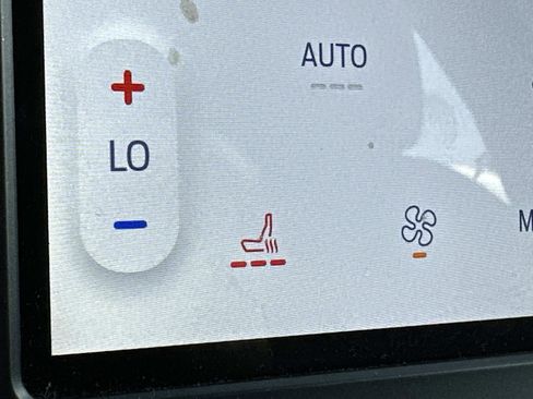 Certified 2024 Ford Edge SEL image 21