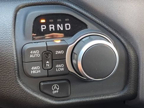 Used 2025 RAM 1500 Big Horn AWD/4WD image 14