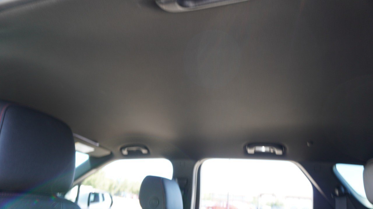 Used 2022 Chevrolet Blazer RS w/ Enhanced Convenience Package FWD image 33