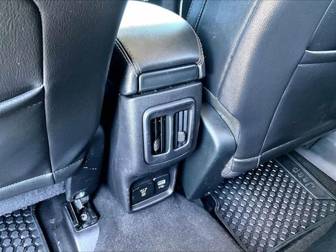 Used 2018 Jeep Compass Latitude w/ Popular Equipment Group image 31