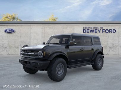 New 2025 Ford Bronco Outer Banks w/ Sasquatch Package
