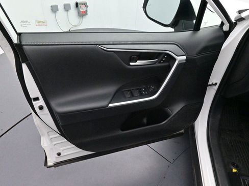 Used 2025 Toyota RAV4 Limited w/ Advanced Technology Package FWD image 9