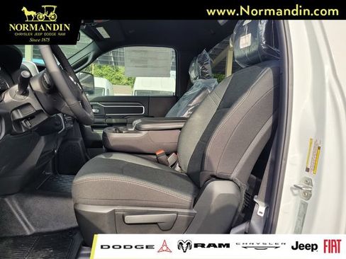New 2025 RAM 4500 4x4 Regular Cab DRW image 6