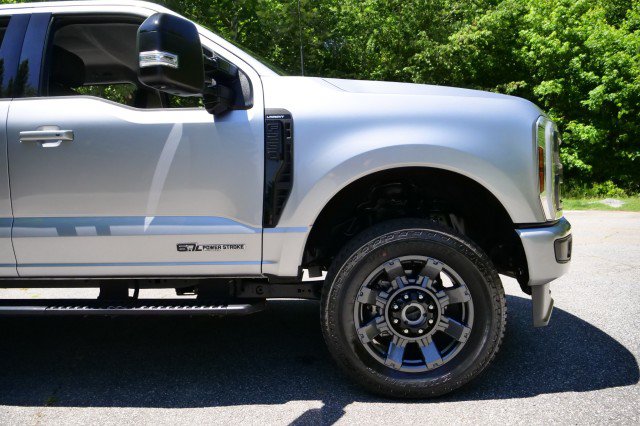 Used 2024 Ford F250 Lariat w/ Sport Appearance Package AWD/4WD image 48